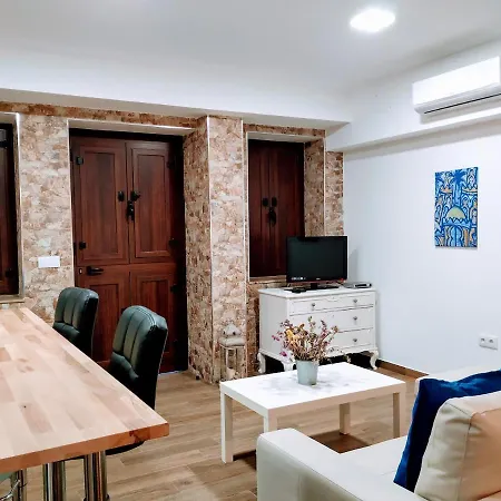 Loft Jazmin Junto A Puente Romano Cordoba Exterior photo